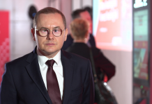 Największy w Polsce przewoźnik kolejowy startuje z videomatami do zakupu biletów. To pierwsze tak nowoczesne rozwiązanie na rynku