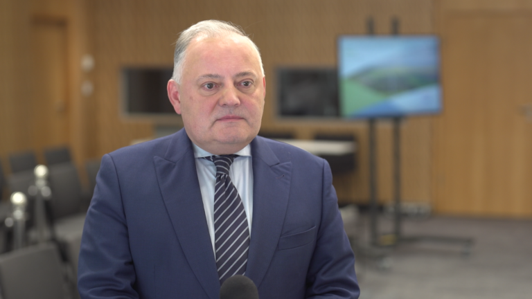 PGE zapowiada większe inwestycje w OZE i dystrybucję. W pierwszym kwartale przeznaczyła na nie prawie cały osiągnięty zysk