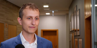 Sztuczna inteligencja przyspiesza powstanie leków. Rozwiązanie polskiej firmy pomaga szybciej tworzyć nowe związki chemiczne