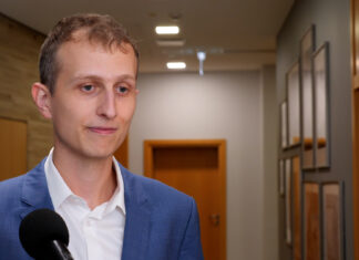 Sztuczna inteligencja przyspiesza powstanie leków. Rozwiązanie polskiej firmy pomaga szybciej tworzyć nowe związki chemiczne