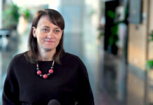 Dzieci i młodzież potrzebują wiedzy o wpływie sztucznej inteligencji na ich życie. Rusza bezpłatny kurs dla nauczycieli, aby potrafili rozmawiać o niej z uczniami