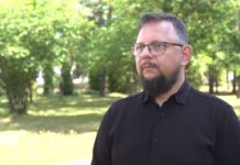 Pola elektromagnetyczne nie stwarzają ryzyka dla ludzi. Poziomy promieniowania są znacznie poniżej limitów